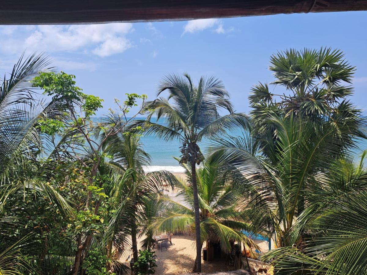 The Surf Access Guest House Аругам Бей Екстериор снимка